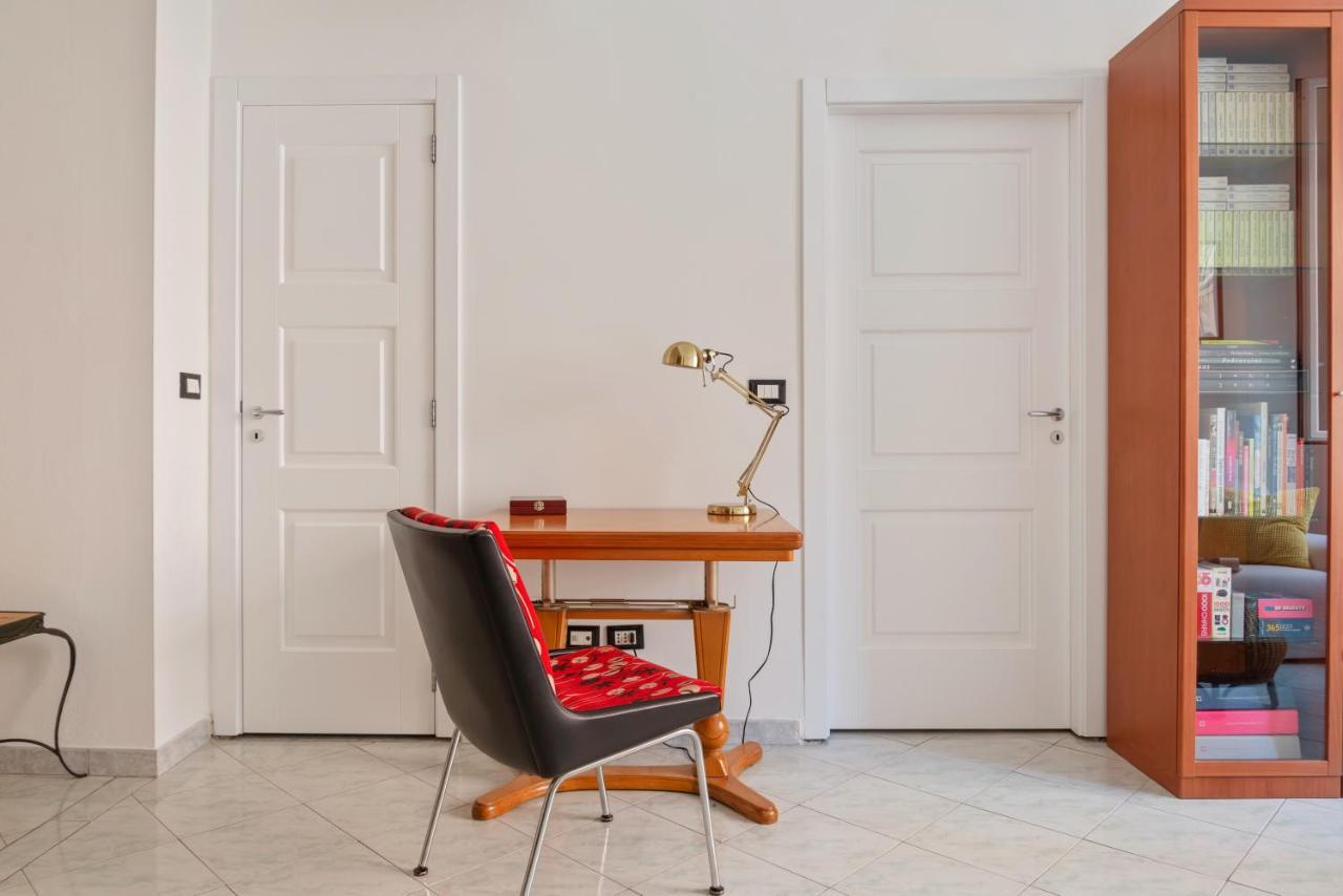 Stazione Centrale Cozy And Functional Flat Milan Bagian luar foto
